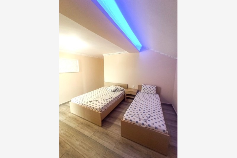 Vila Apolon 1 thumbnail 11