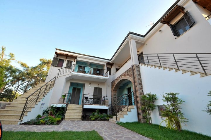 Vila Armoniades thumbnail 6