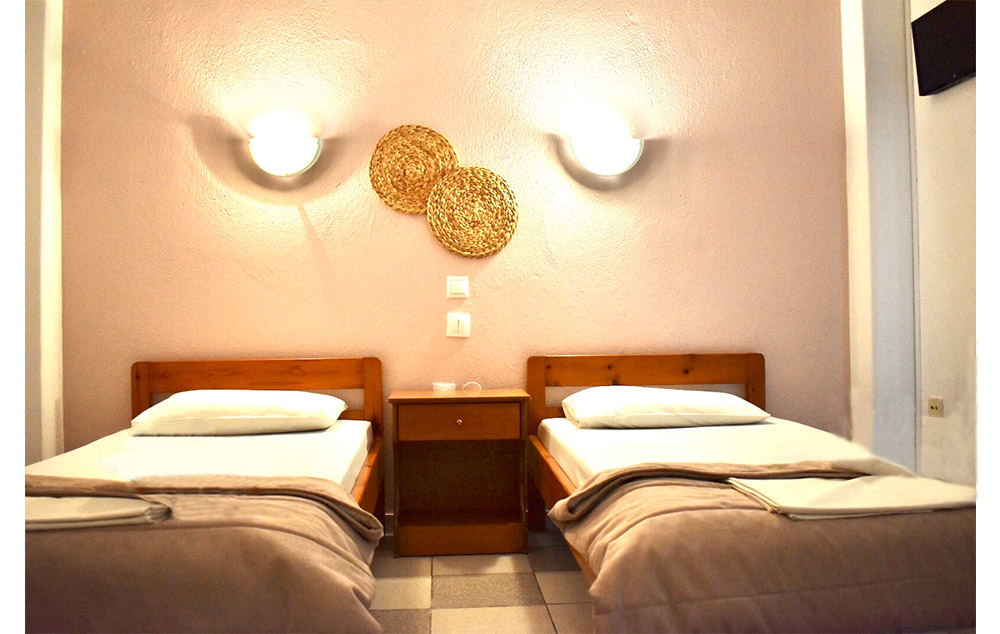 VILA ARONIS thumbnail 3