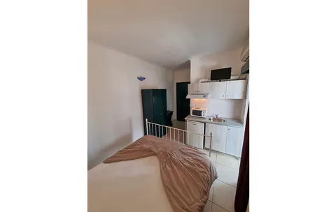 VILA ARONIS - 5
