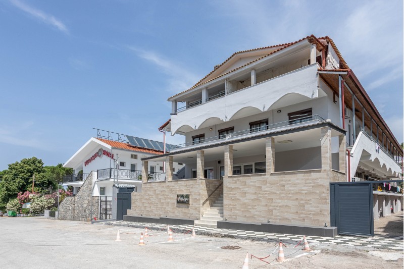 Vila Bellagio Blue thumbnail 2