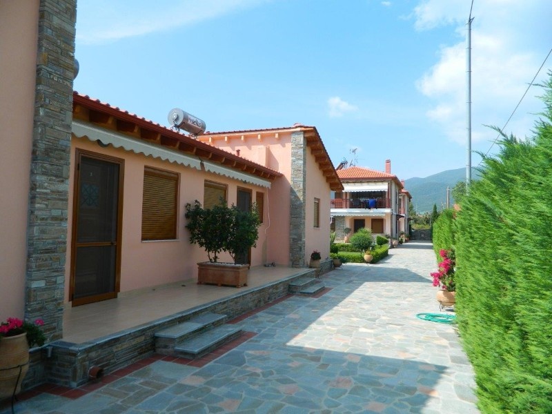 Vila Christina Village Luxury thumbnail 7