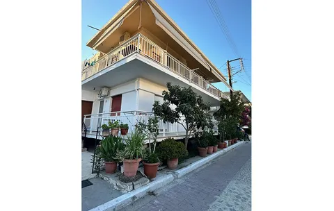 VILA CHRISTOS