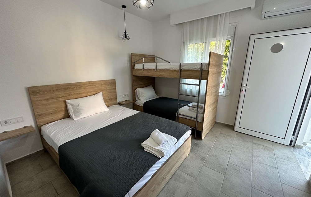 VILA CHRISTOS thumbnail 3