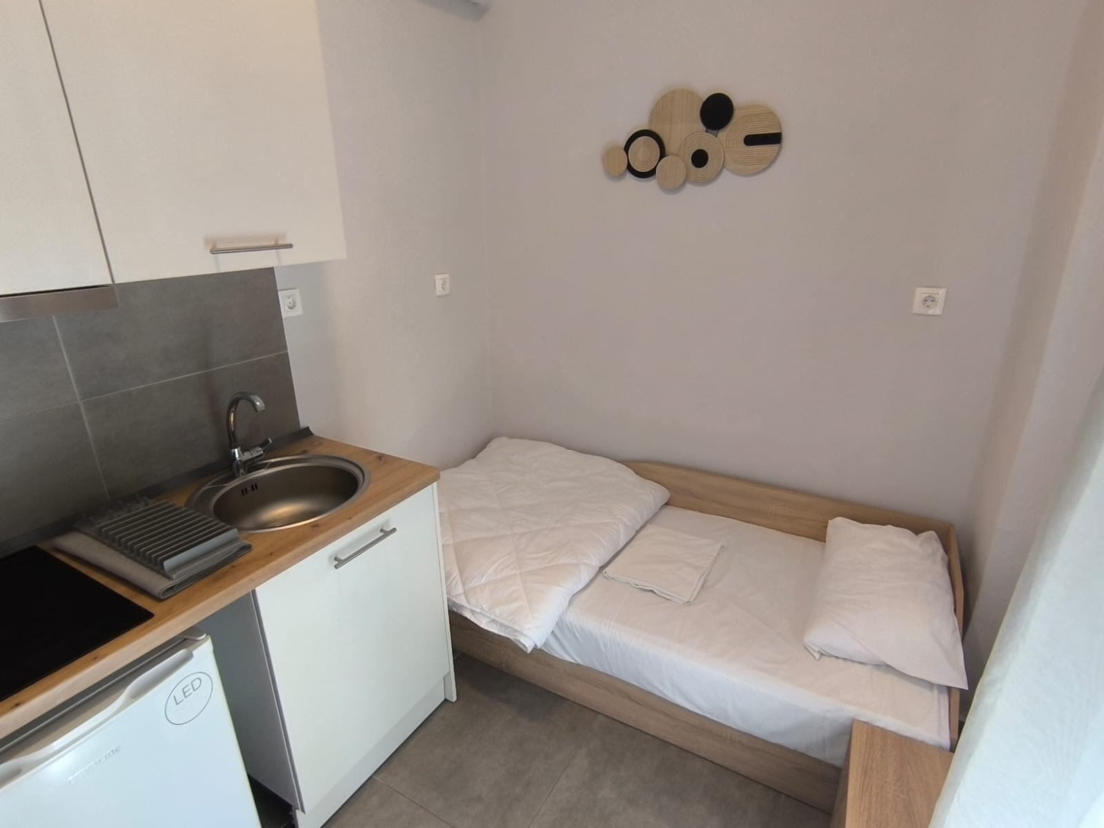 Vila Clock By The Sea thumbnail 10