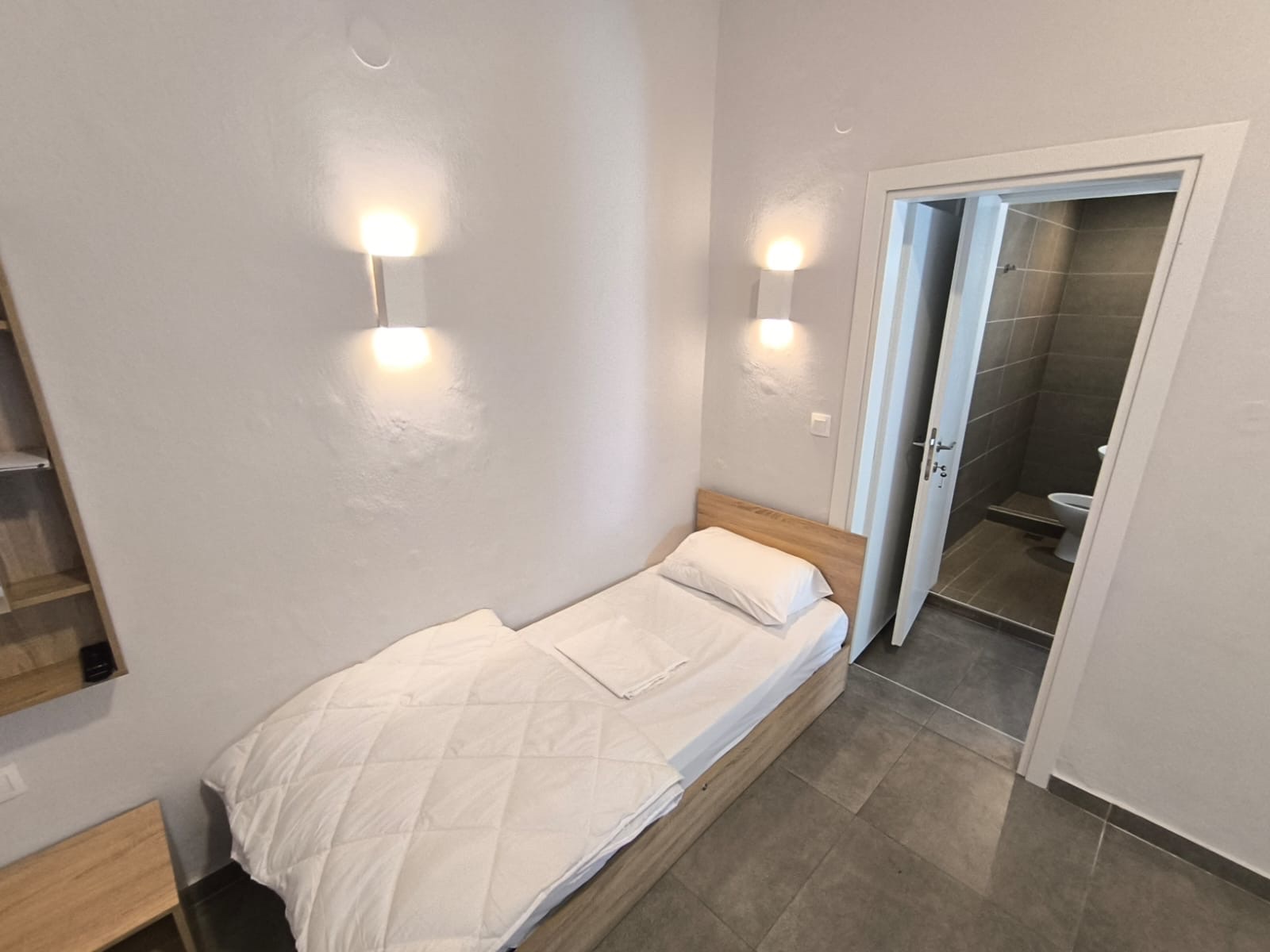 Vila Clock By The Sea thumbnail 8