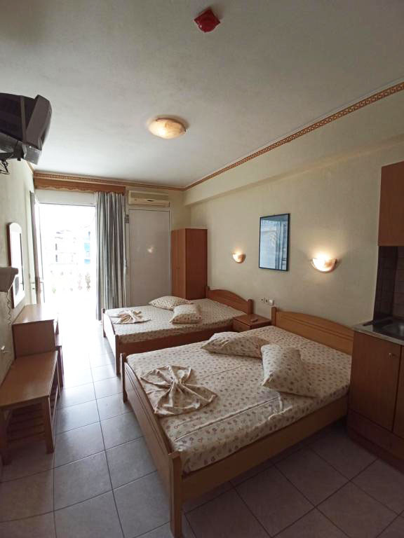 Vila Cosmos Inn thumbnail 5