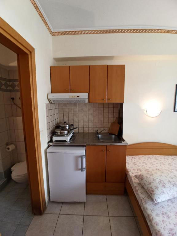 Vila Cosmos Inn thumbnail 9