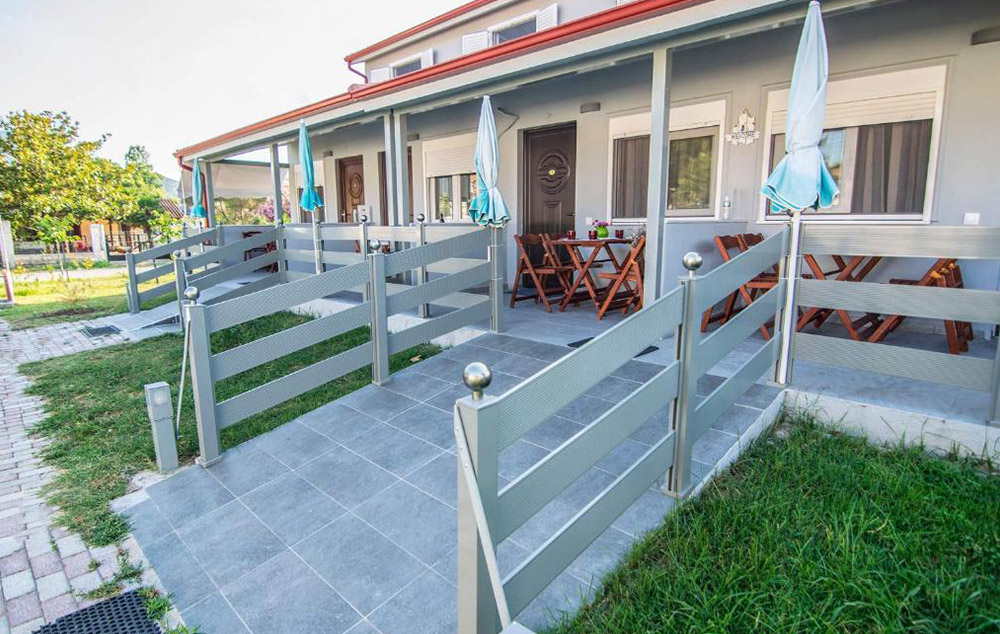 VILA DAFNI thumbnail 2