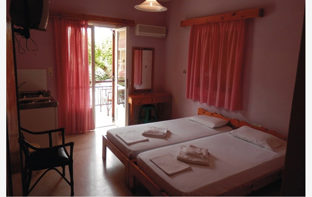 VILA DASKALOS - LEFKADA thumbnail 6