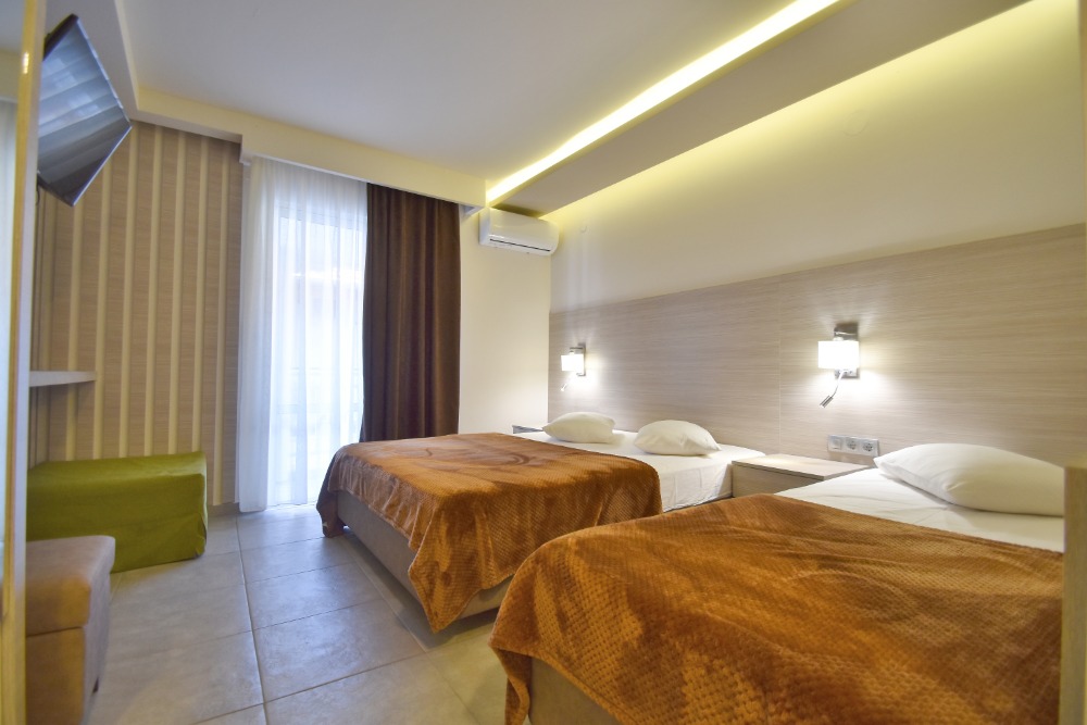 Vila Dias exclusive thumbnail 10