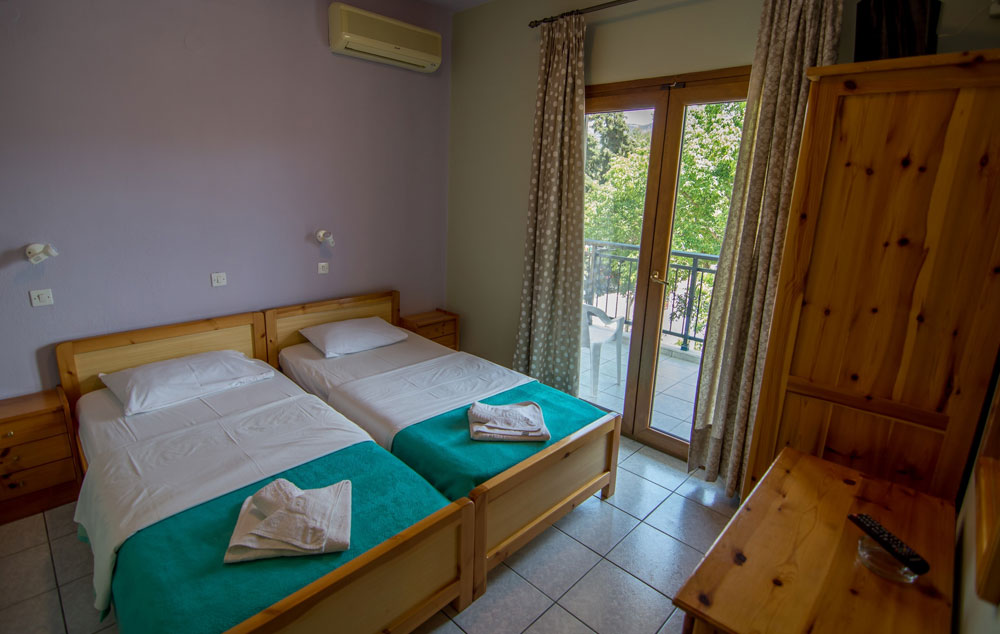 VILA EIRINI KLIMIS thumbnail 5