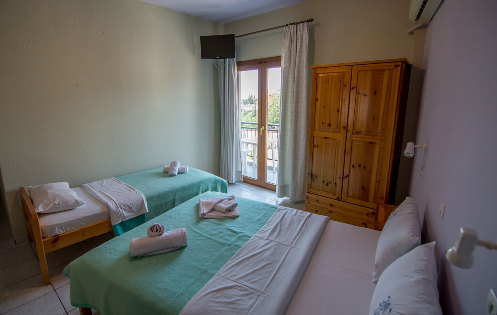 VILA EIRINI KLIMIS thumbnail 6