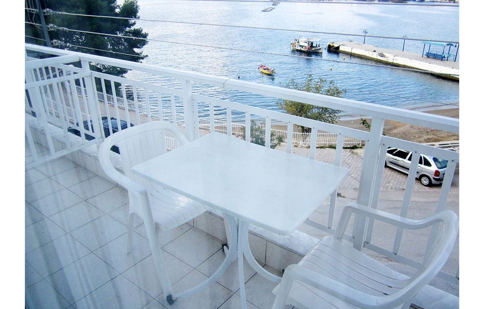 VILA ELENI thumbnail 7