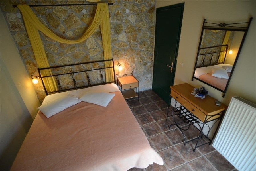 Vila Fotini New thumbnail 13