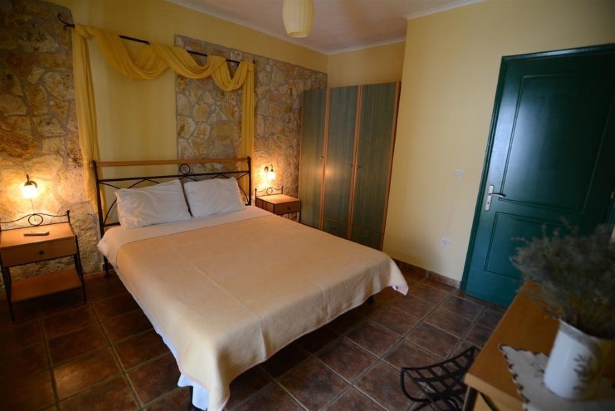 Vila Fotini New thumbnail 9