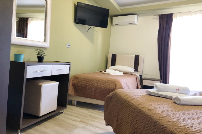 Vila Four Season New thumbnail 2