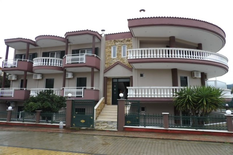 Vila Four Season thumbnail 2