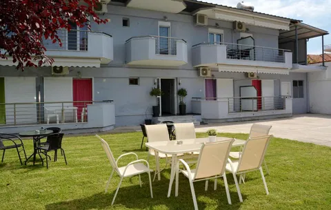 VILA GATOS STUDIOS
