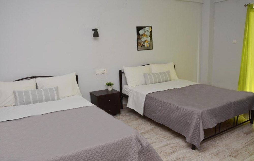 VILA GATOS STUDIOS thumbnail 4