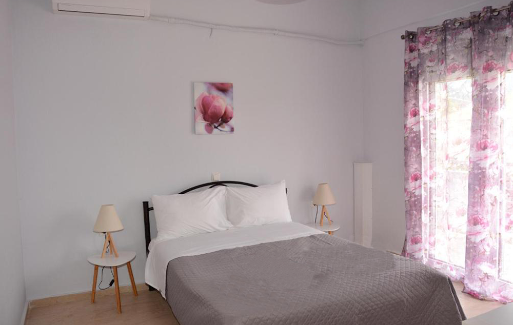 VILA GATOS STUDIOS thumbnail 6