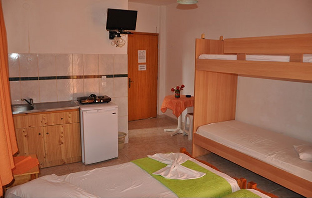 VILA GAVRA thumbnail 3