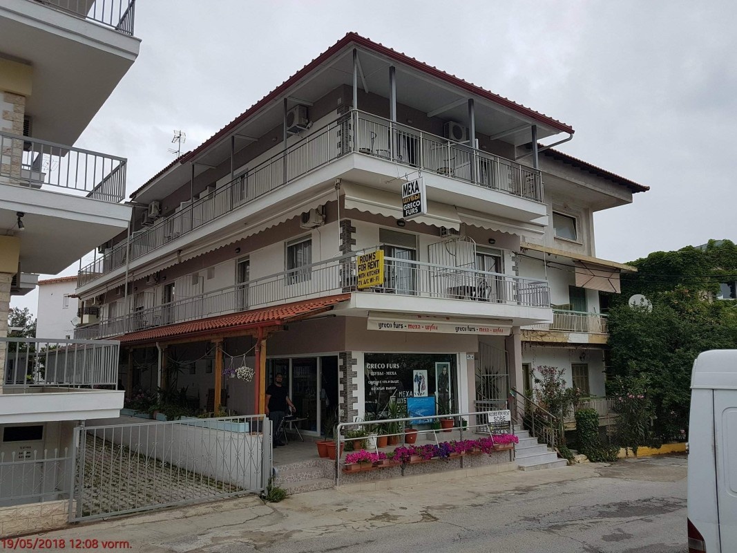 Vila Greco Furs thumbnail 2