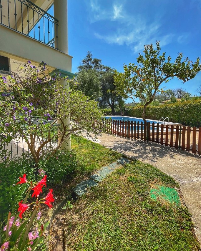 Vila Harmony Garden thumbnail 12