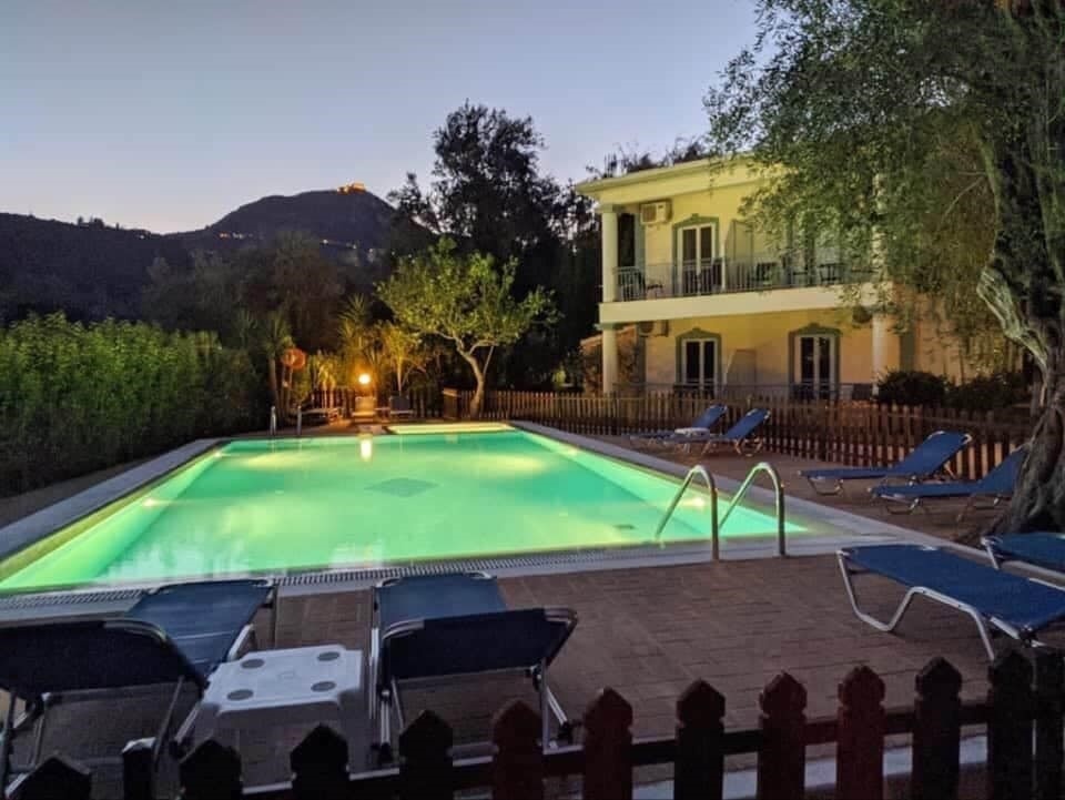 Vila Harmony Garden thumbnail 6