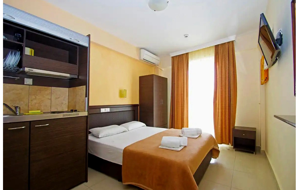 VILA HELLAS thumbnail 4