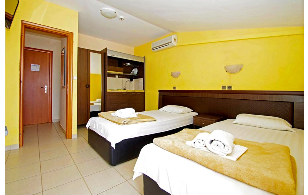 VILA HELLAS thumbnail 6