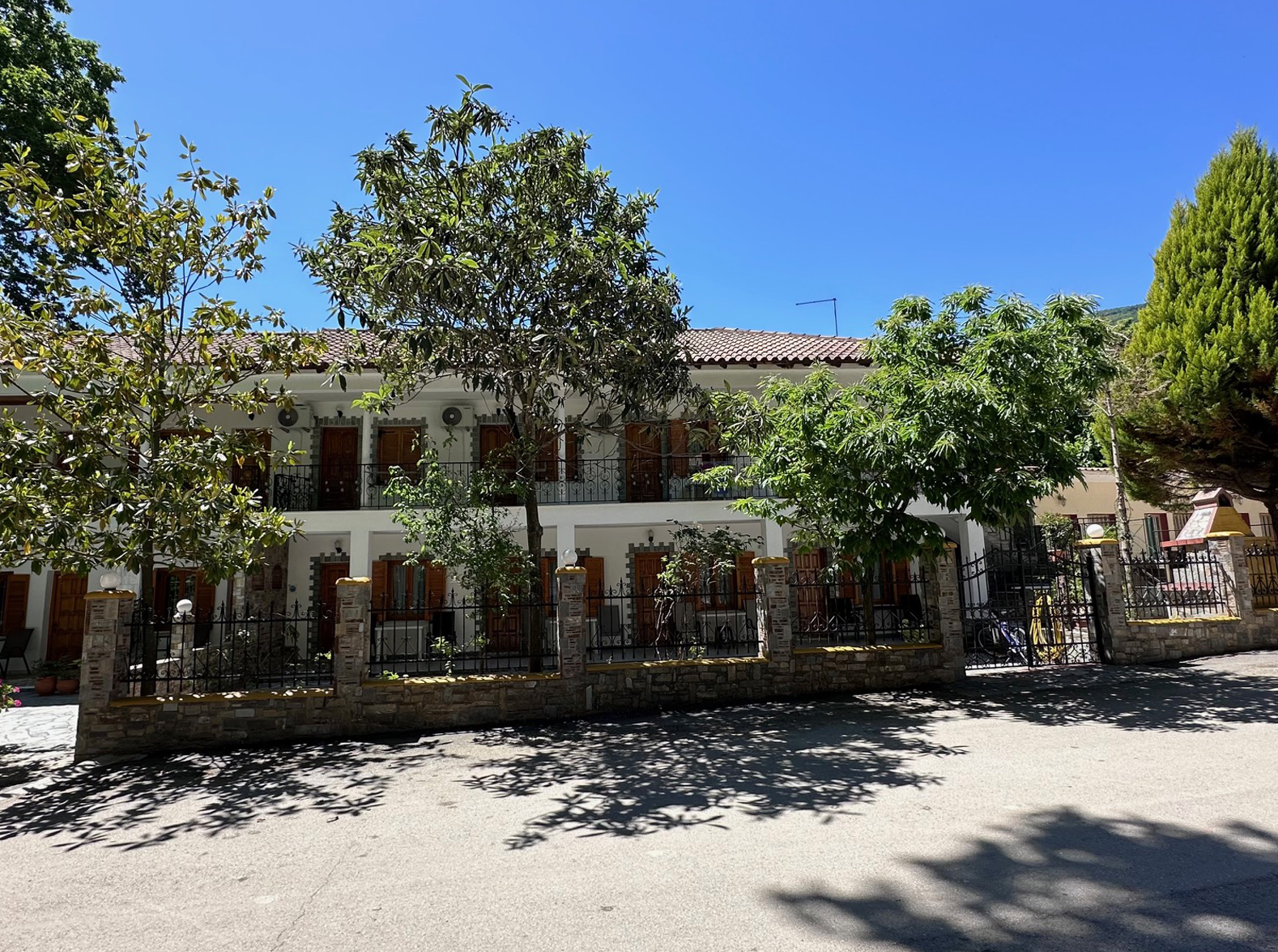 Vila Homes thumbnail 2