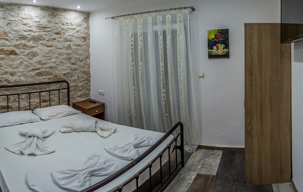 VILA IO - TASOS thumbnail 8