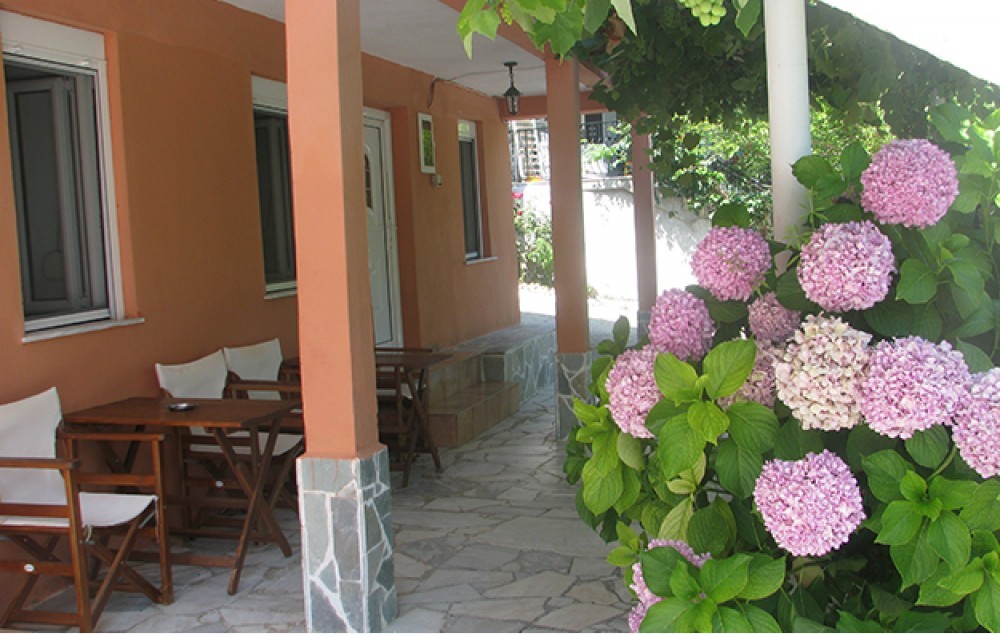 VILA IVONA thumbnail 3