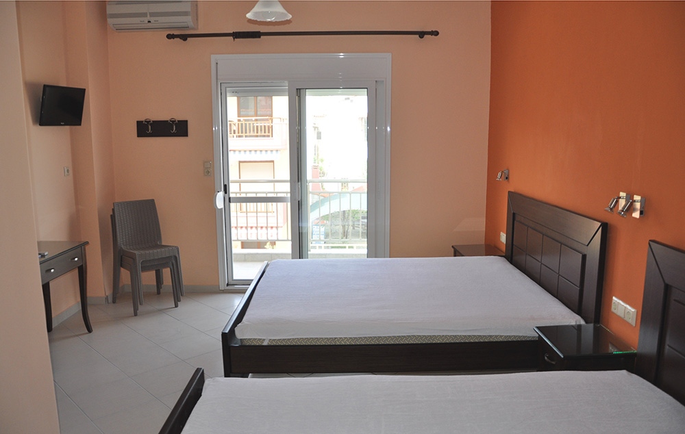 VILA JANIS thumbnail 3