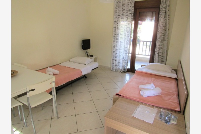 Vila Karajanis thumbnail 13