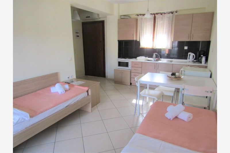 Vila Karajanis thumbnail 15