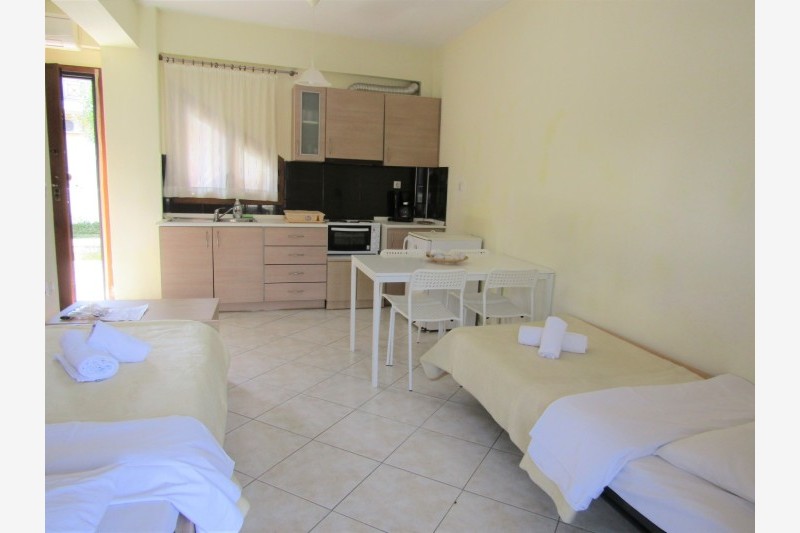 Vila Karajanis thumbnail 6