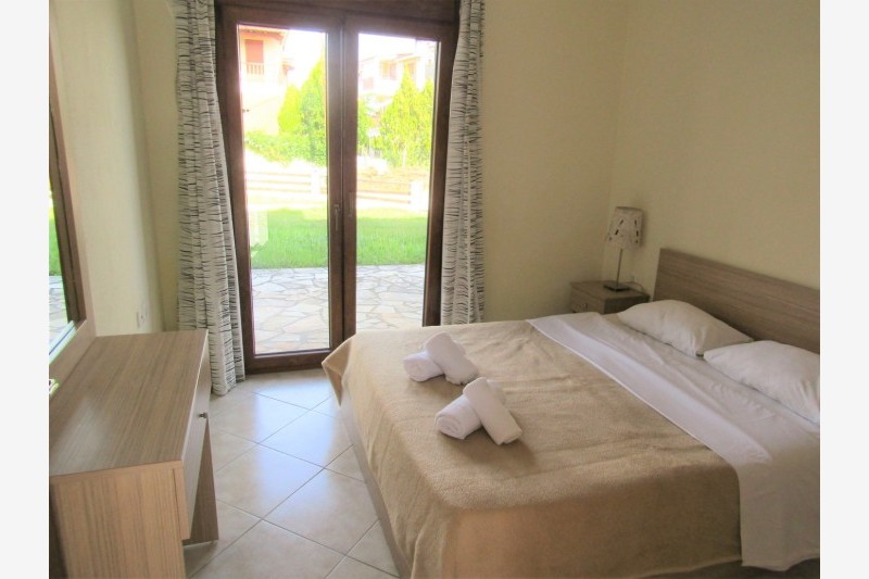 Vila Karajanis thumbnail 4