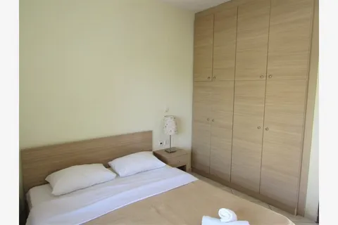 Vila Karajanis - 5