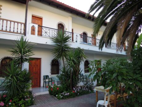 Vila Tasula Karamavros thumbnail 3