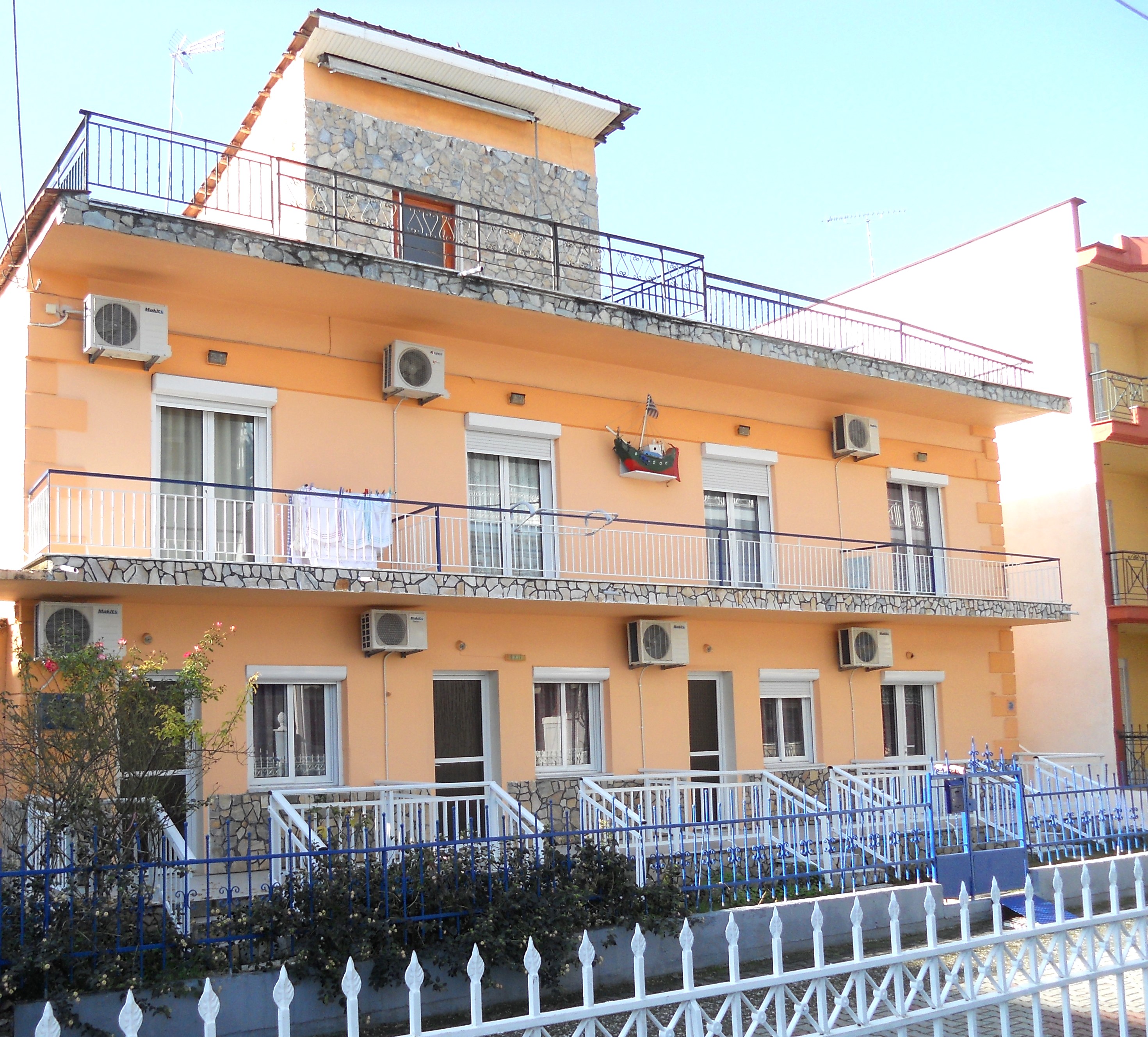 Vila Katerina Garden thumbnail 4