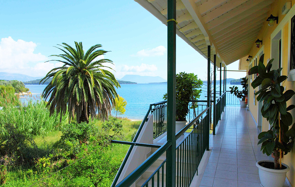 VILA KATINA thumbnail 4