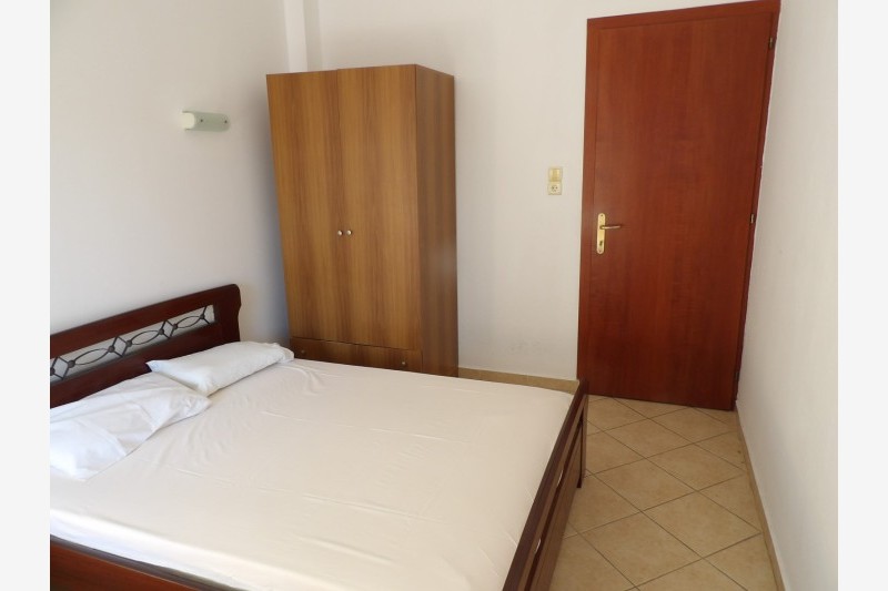 Vila Kyma beach thumbnail 4