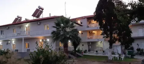 Vila Lakis 1 - 3