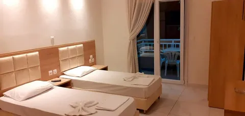 Vila Lakis 2 - 4
