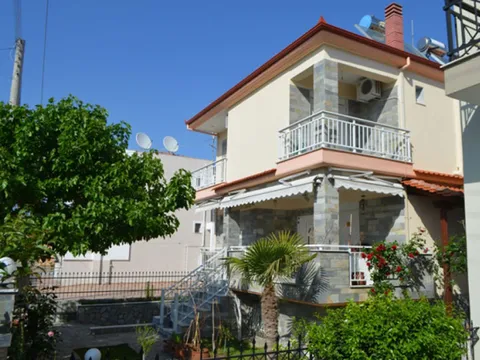 Vila Lambrini