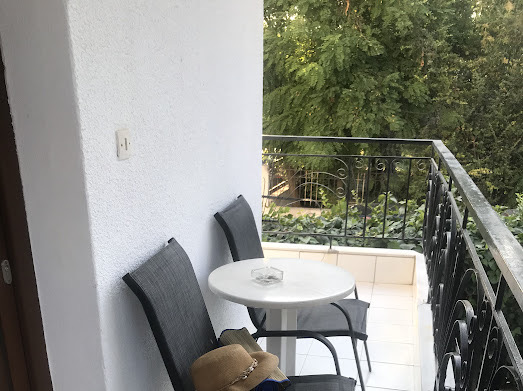 Vila Lenas Garden thumbnail 5