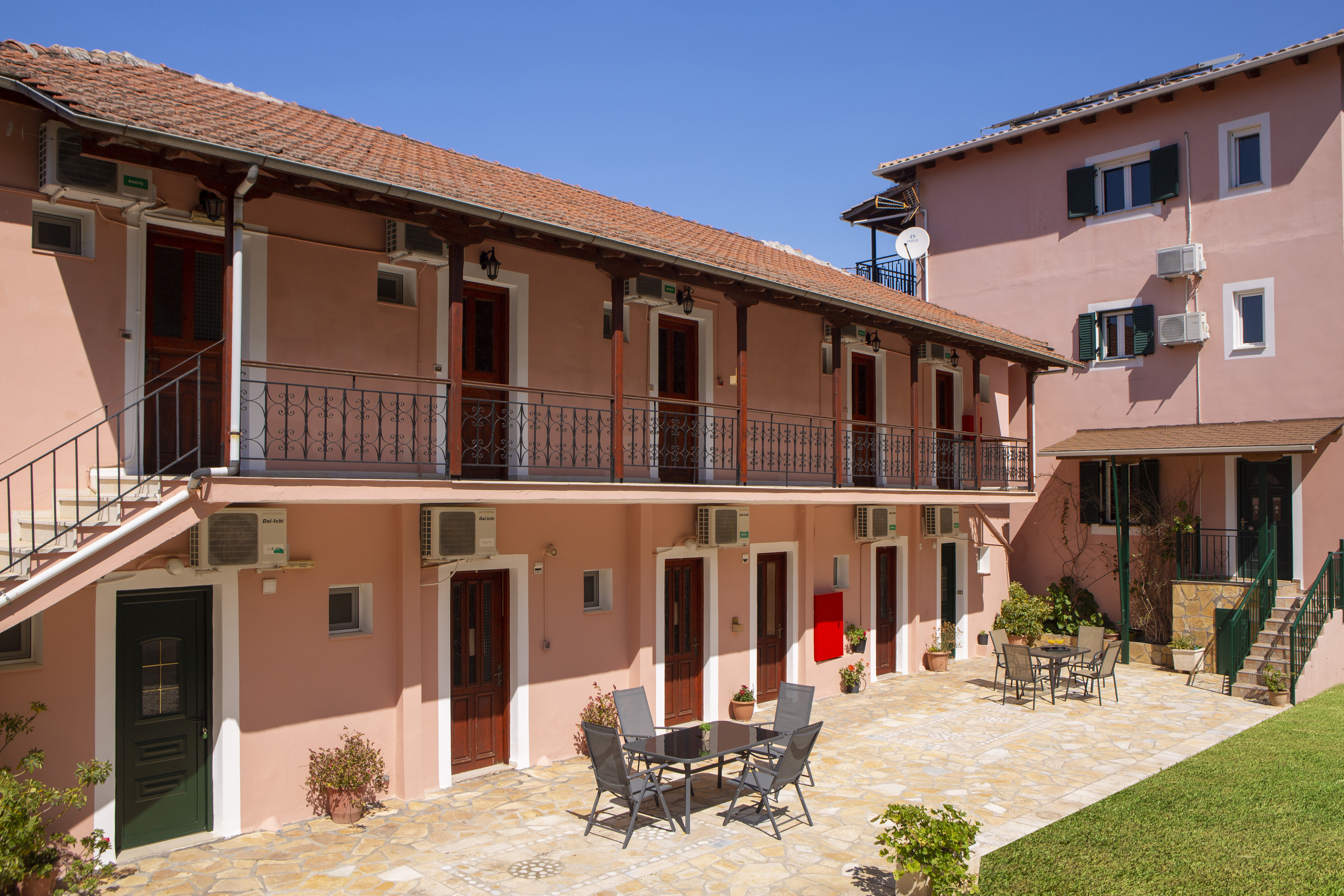 Vila Liotrivi thumbnail 15