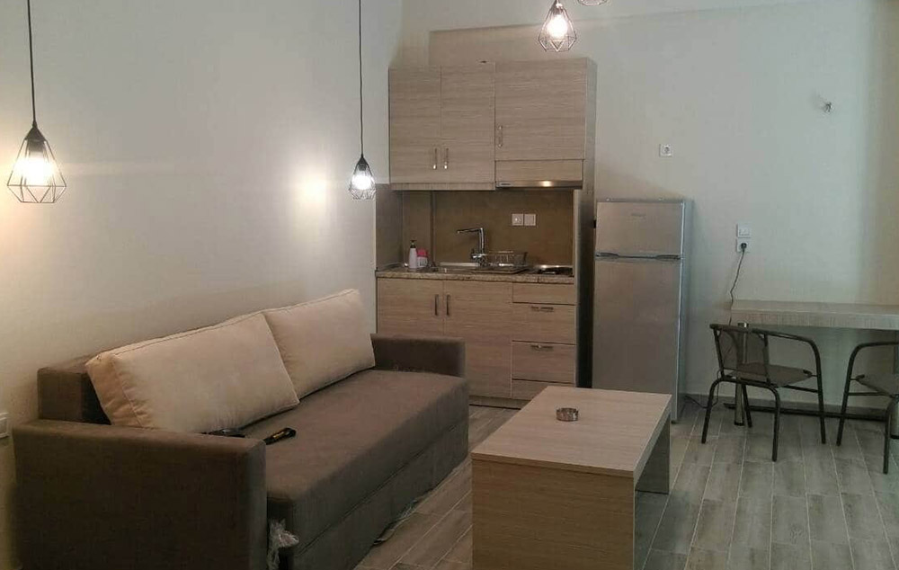 VILA LOUKAKIS thumbnail 5